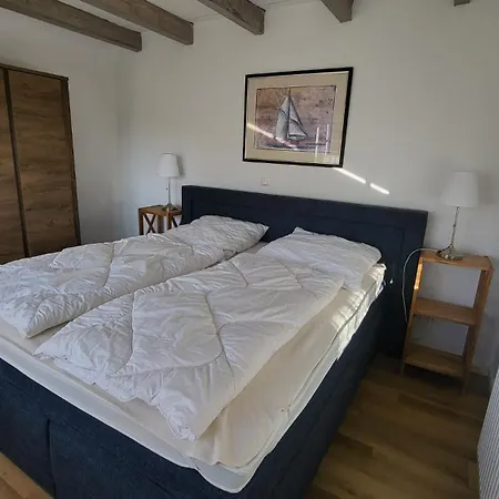 Holiday home Dinas Huus