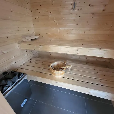 Dinas Huus Vakantiehuis